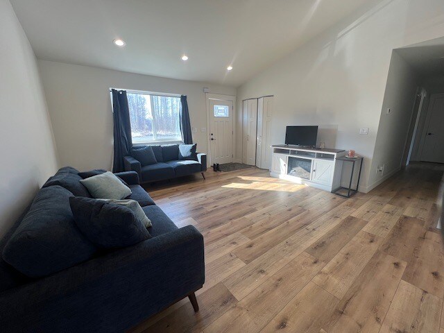 Building Photo - 19153 Jessica Ann St