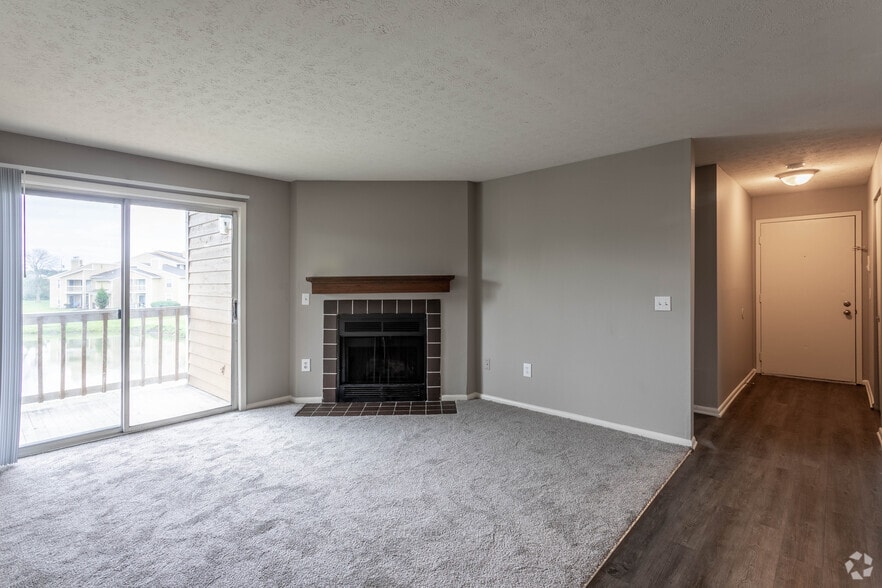 Interior Photo - Chesapeake Landing