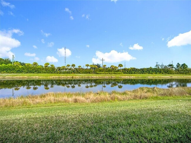 Building Photo - 15459 Santa Pola Dr