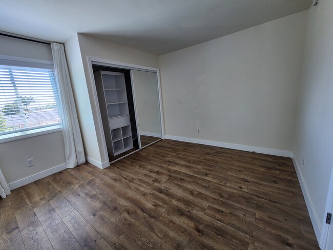 Building Photo - 4030 Mt Acadia Blvd