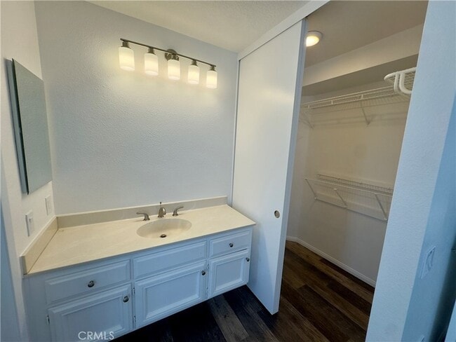 Building Photo - 2216 Dorado St