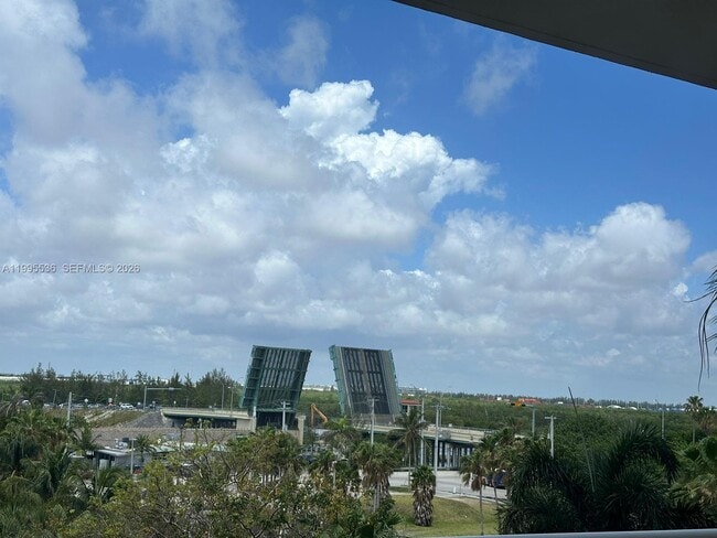 Building Photo - 6001 N Ocean Dr