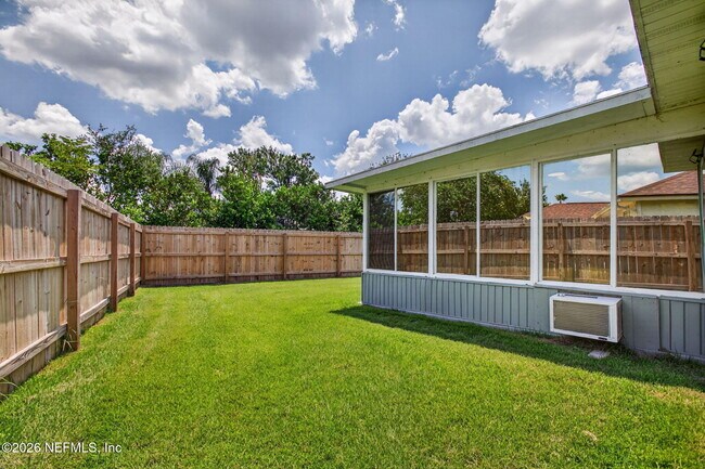 Building Photo - 3183 Wavering Ln