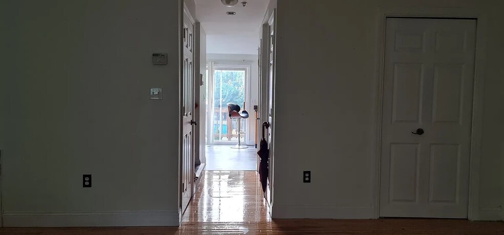 Building Photo - 41 West St