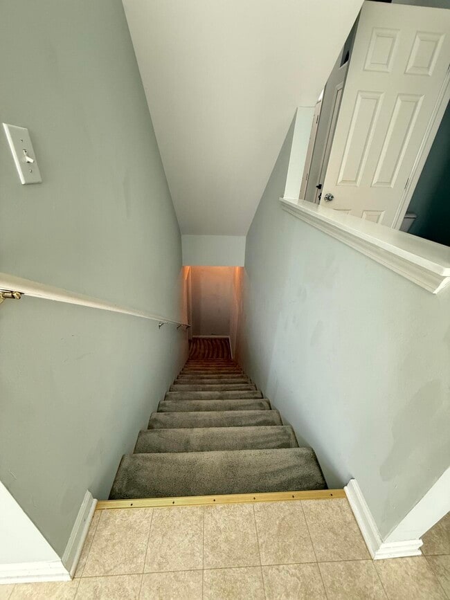 Building Photo - 1540 Chapleau Dr