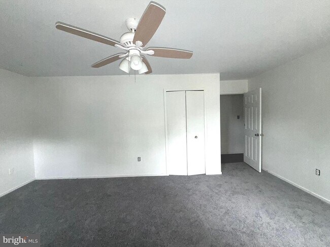 Building Photo - 2063 Red Spruce Ct
