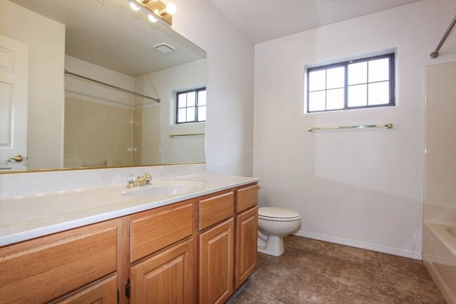 Building Photo - Yavapai Hills 3 Bedroom Home