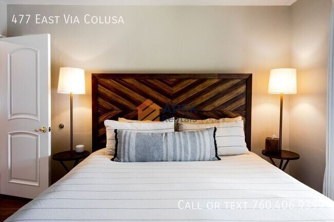 Building Photo - 477 E Vía Colusa