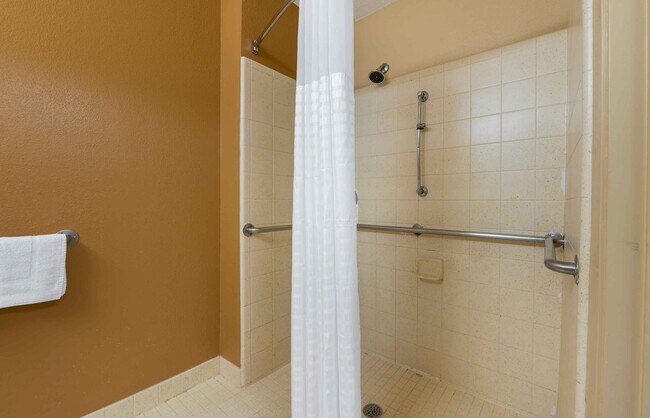 Building Photo - Furnished Studio-Chicago - Schaumburg - Co...