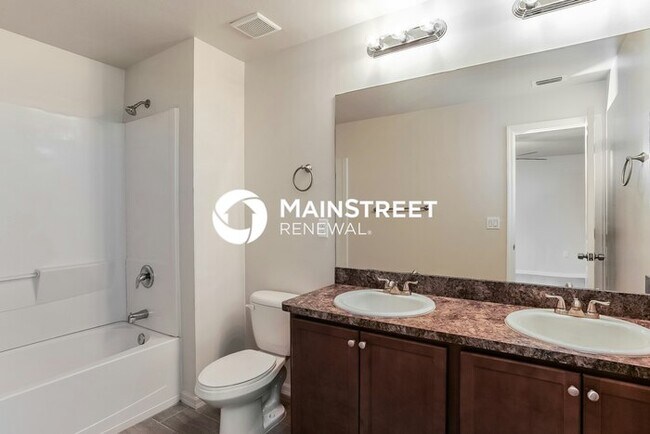 Building Photo - 3 Bedroom Pet-Friendly Home in Cape Coral, FL with Main Street Renewal
