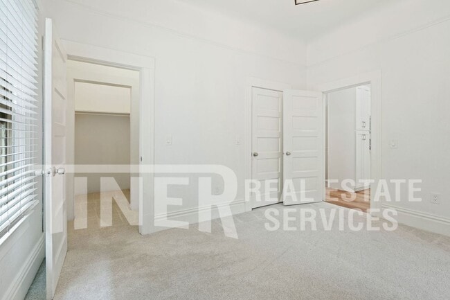 Building Photo - 1510 E Street-