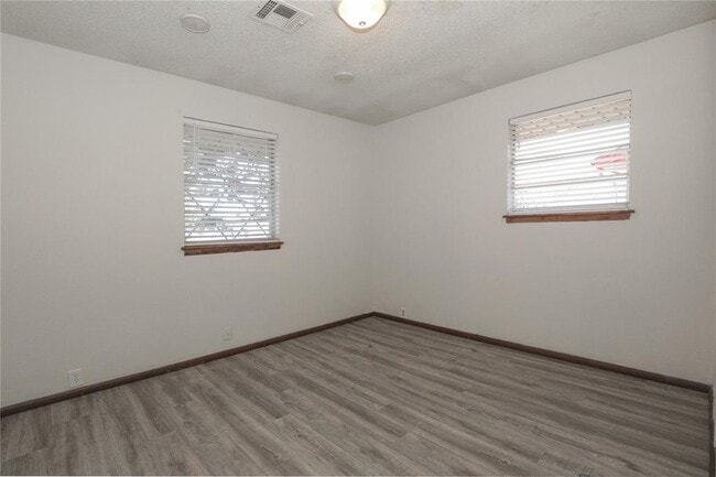 Building Photo - 24 SW 54th St