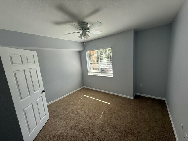 Building Photo - 6386 Emerald Dunes Dr