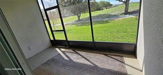 Building Photo - 18410 Blue Heron Cir