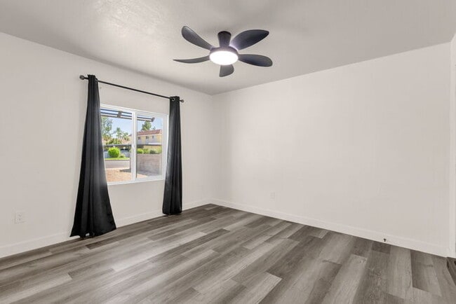 Building Photo - BRAND NEW EVERYTHING IN UPTOWN/BILTMORE AREA
