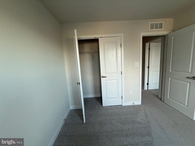 Building Photo - 4337 Reusch Cir