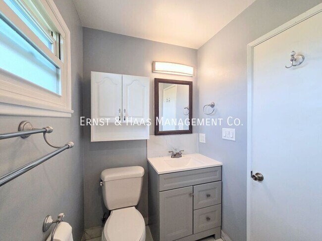 Building Photo - 8131 San Mateo Cir
