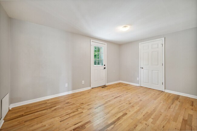 Building Photo - 5027 Jackson King Rd