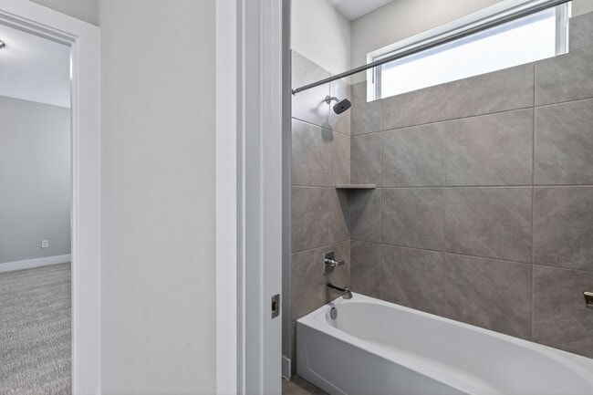 Building Photo - 1322 McMurtry Ridge Dr