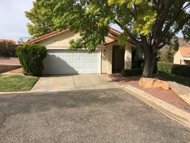 Building Photo - Lovely 3-BR Home in Southgate
