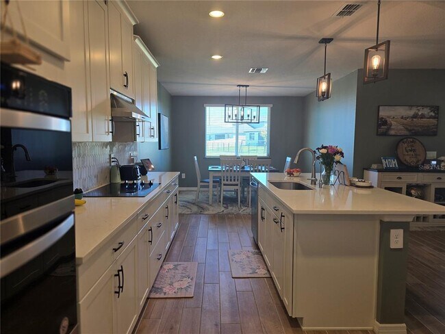 Building Photo - 2309 Citrus Bloom Dr