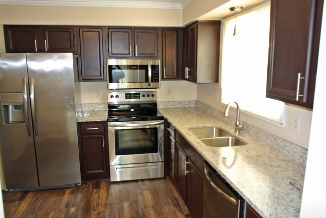 New Kitchen - 31455 Merriwood Park Dr