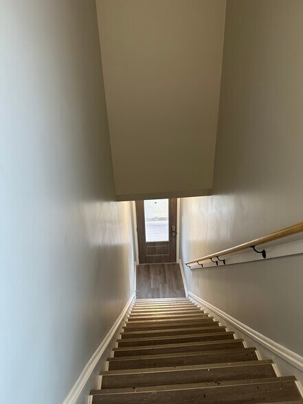 Entry to Apartment - 9215 S State St