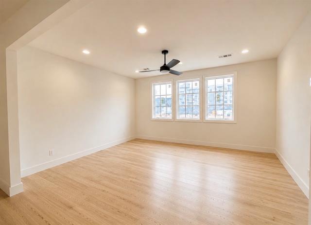 Building Photo - 5115 Vanderbilt Ave