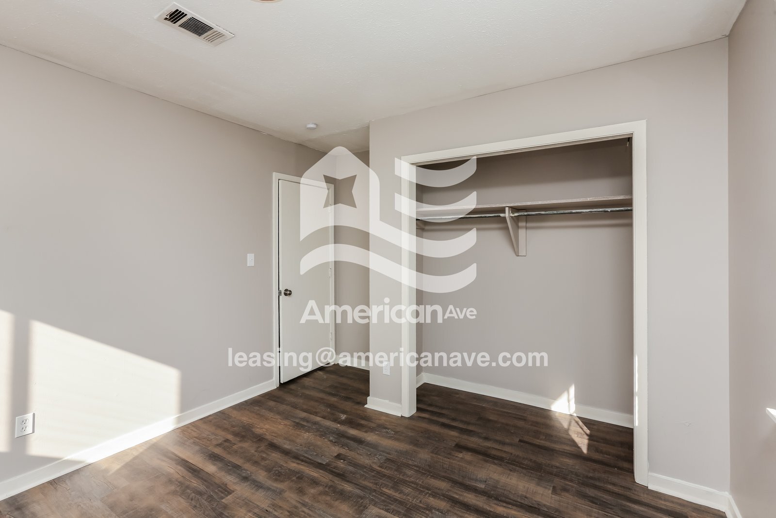 Building Photo - 1344 Dorgan St