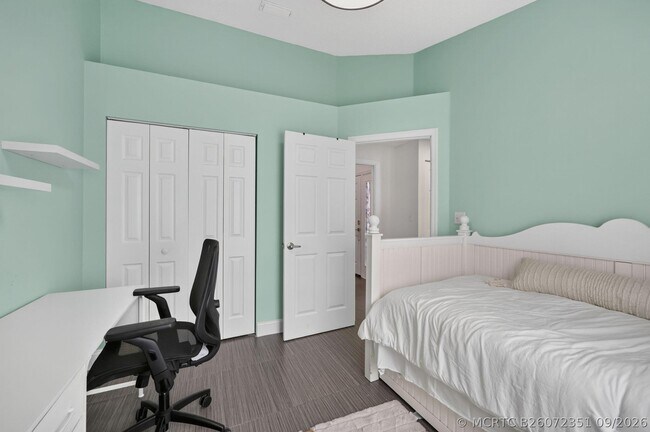 Building Photo - 1504 Lake Breeze Dr