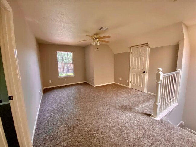 Building Photo - 14535 Circlewood Way