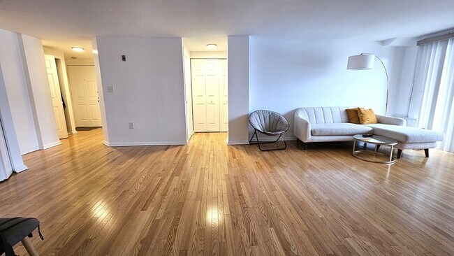 Building Photo - 30 Revere Beach Pkwy