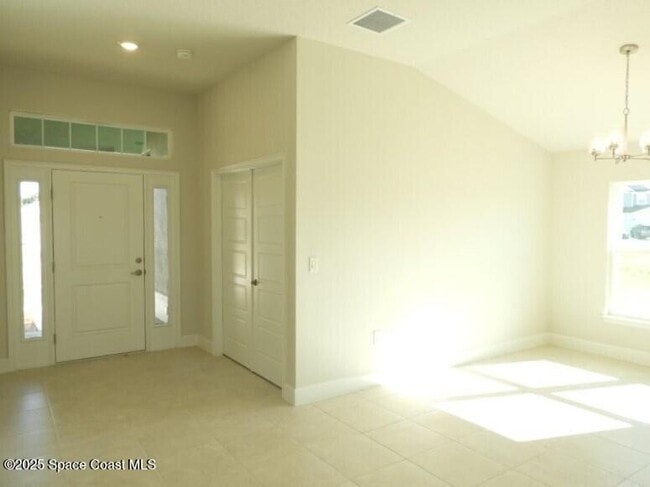 Building Photo - 1126 Kylar Dr NW