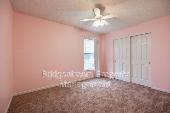 Building Photo - 4448 Forest Ridge Blvd