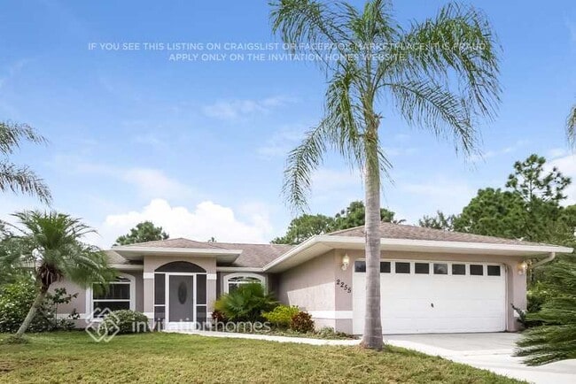 Building Photo - 2255 Dongola St