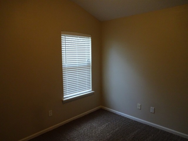 Building Photo - 86351 Evergreen Pl