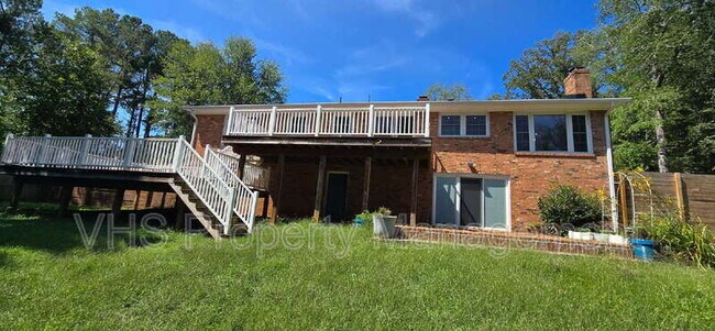 Building Photo - 7297 Moss Ln