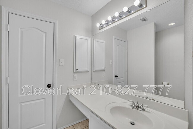 Building Photo - 18503 Brigantine Creek