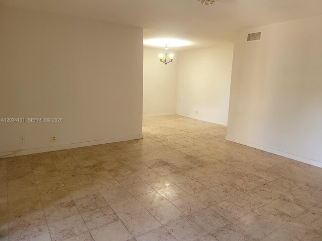 Building Photo - 1231 NW 13th St