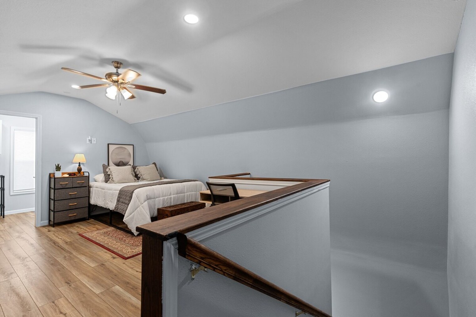 Building Photo - 2 Mead Dr