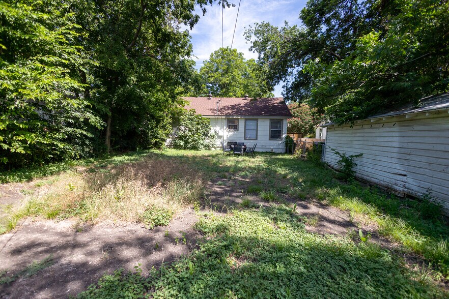 Building Photo - 3408 Homan Ave