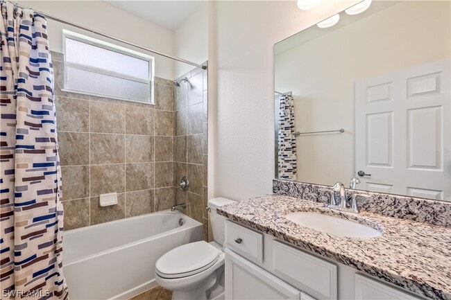 Building Photo - 17596 Woodland Ct