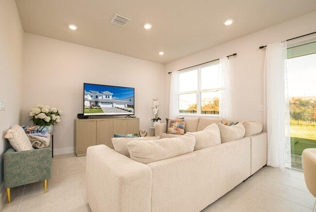 Building Photo - 31885 Anchor Pt Dr