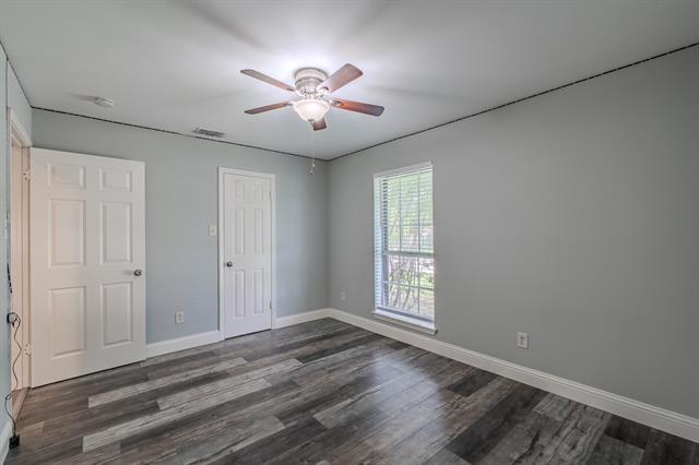 Building Photo - 2300 San Gabriel Dr