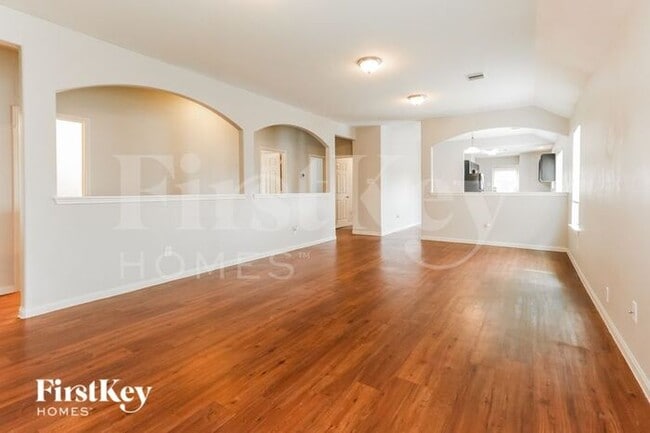 Building Photo - 14914 Hidalgo Valley Lane