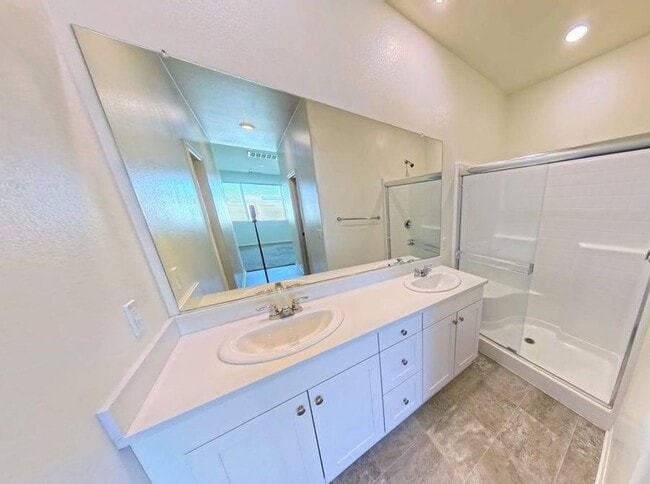 Building Photo - 32202 Prairie Crossing Dr