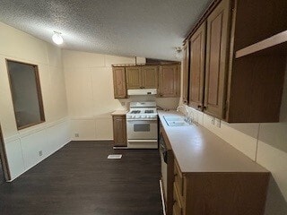 Primary Photo - 831 N Pontiac Trail