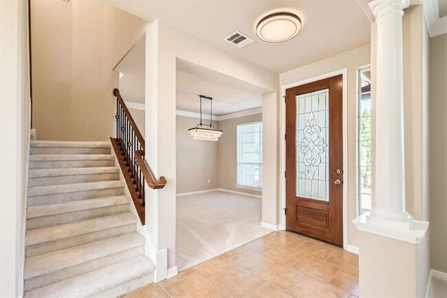 Building Photo - 7701 Crackling Creek Dr