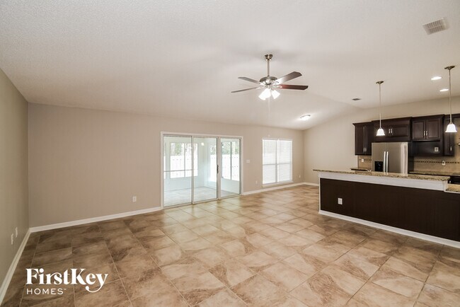 Building Photo - 13990 Summer Breeze Dr