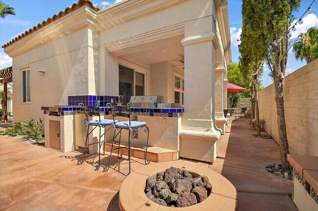 Building Photo - 80788 Via Puerta Azul